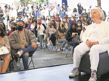 Elena Poniatowska dice que “vivimos tiempos privilegiados”