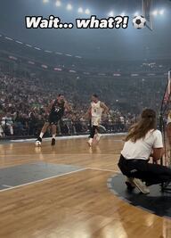 VIDEO: Luka Doncic jugó un partido de futbol junto a otras estrellas de la NBA