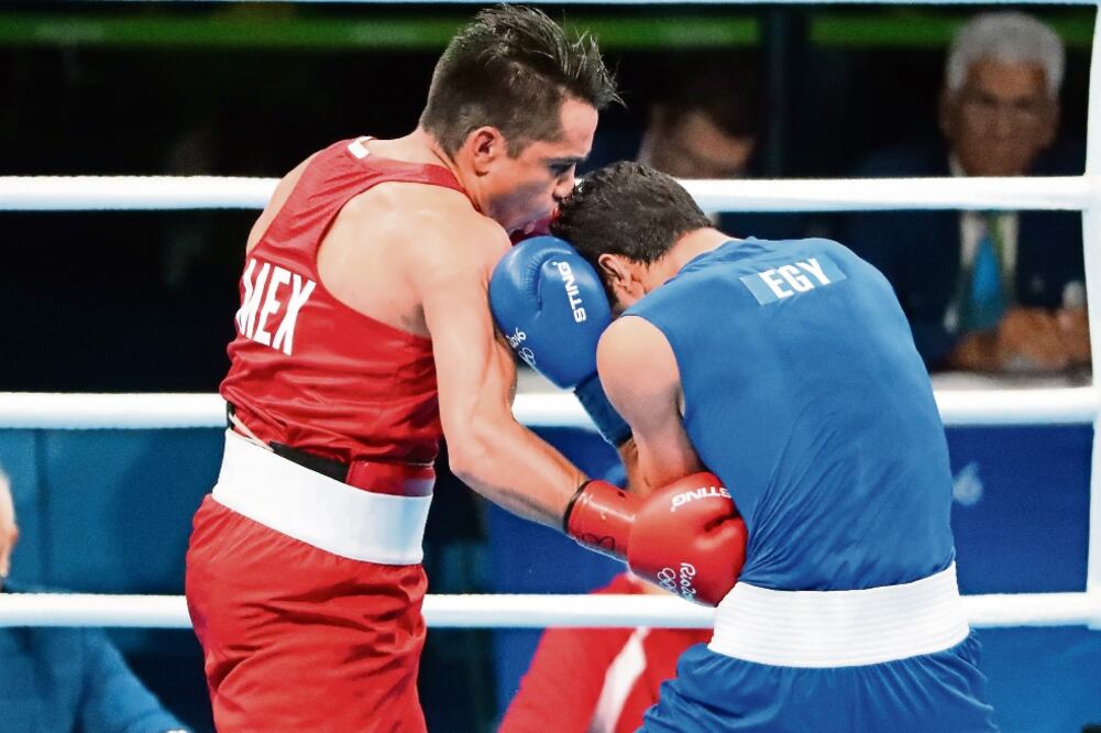 Misael Rodríguez, boxeador de peso medio 75kg, aseguró un estímulo de al menos 1 millón de pesos, al avanzar a semifinales (IVÁN STEPHENS. EL UNIVERSAL)