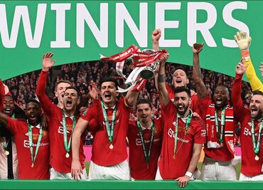 Manchester United acaba sequía y gana la Copa de la Liga