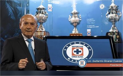 Reaparece Guillermo Álvarez en la presentación del uniforme de Cruz Azul