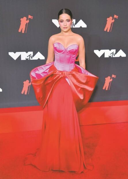 Pinceladas de color desfilan en los VMAs