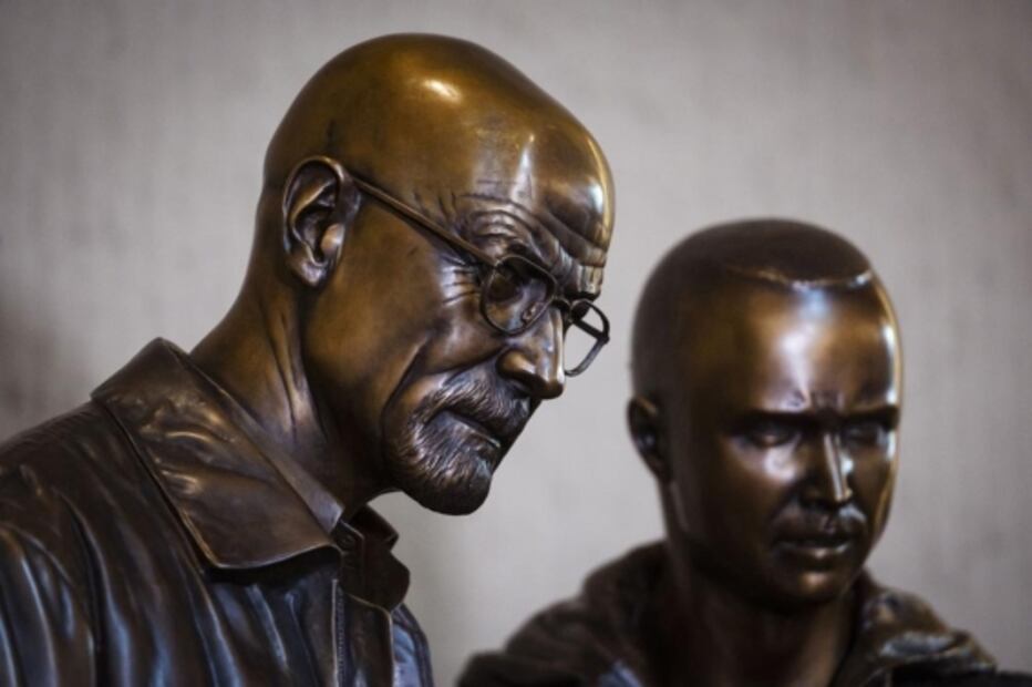 Instalan en Albuquerque estatuas de los protagonistas de Breaking Bad 