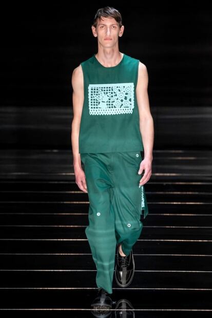 Lanzan ropa inspirada en el papel picado mexicano