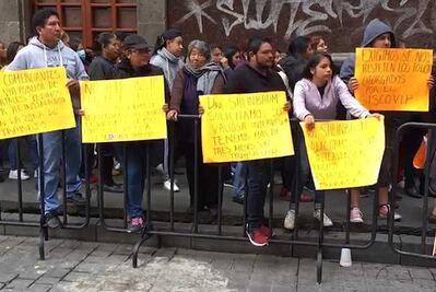 Comerciantes se manifiestan en toma de protesta de Sheinbaum