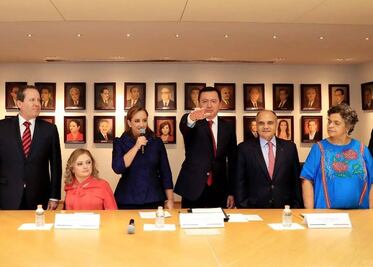 Eligen a Osorio Chong como coordinador del PRI en el Senado