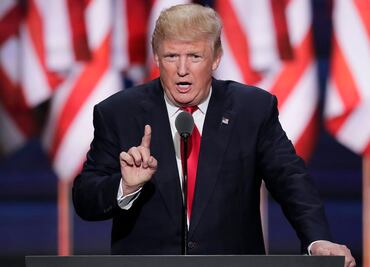 Trump respalda dar mayor control en compra de armas en EU