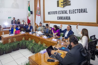 IEE entrega constancias a nuevos magistrados en Chihuahua; el procedimiento se llevó a cabo tras el cómputo de la elección