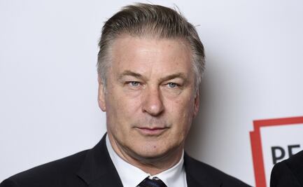 Marido de la fotógrafa fallecida Halyna Hutchins, explota contra Alec Baldwin