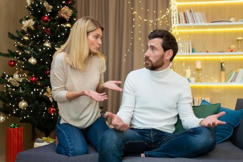Harvard analiza por qué discutimos más en Navidad. Fuente: Freepik.