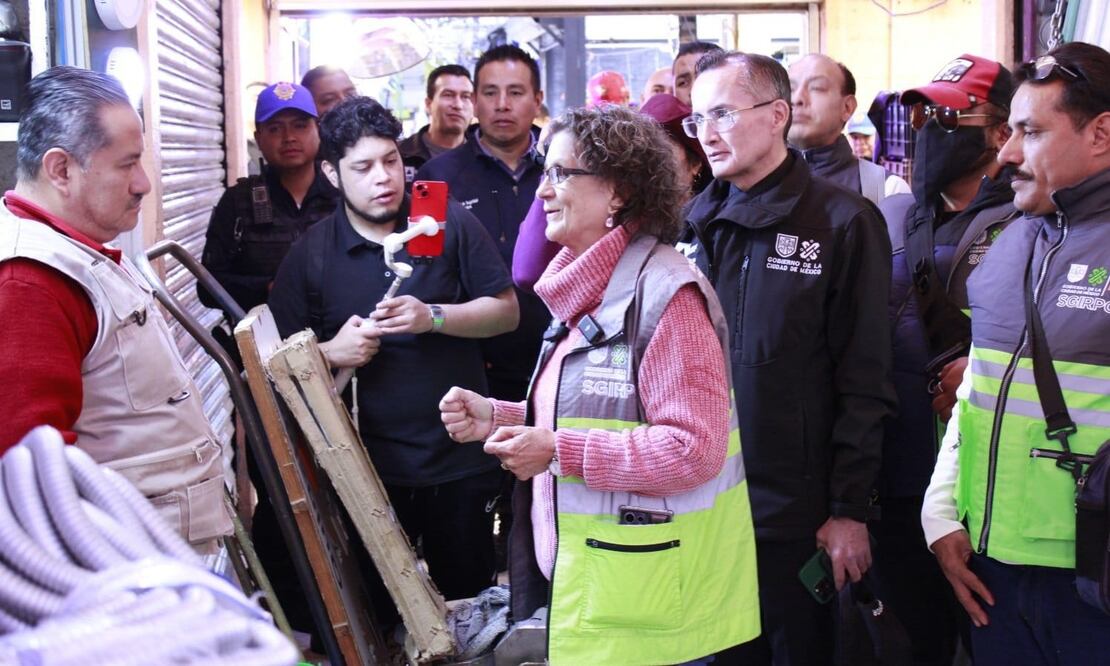 Visitan mercados de la Cuauhtémoc como parte del programa “Cero Pirotecnia”. (Foto: especial)