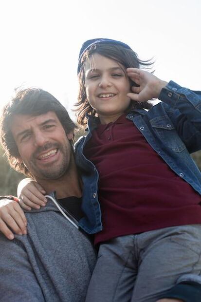 Los hábitos clave para fortalecer el vínculo entre padres e hijos a medida que crecen. Fuente: Freepik.