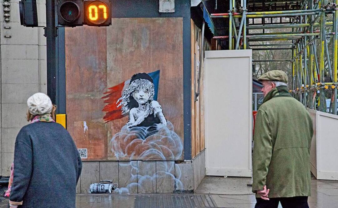 La nueva obra del artista amaneció en una pared situada frente a la embajada francesa en Londres. (FOTO: banksy.co.uk/)