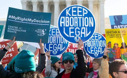 Ante demandas, jueza de EU protege clínicas que realizan abortos en Texas