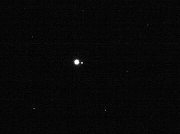 La NASA revela nueva fotografía de la Tierra y la Luna
