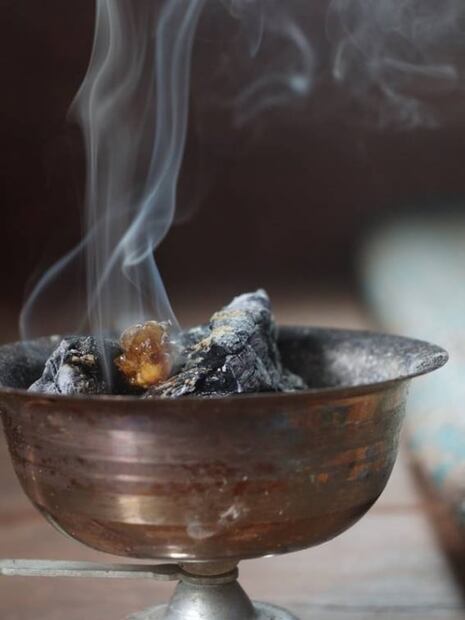 Qué elementos lleva la ofrenda de Día de Muertos