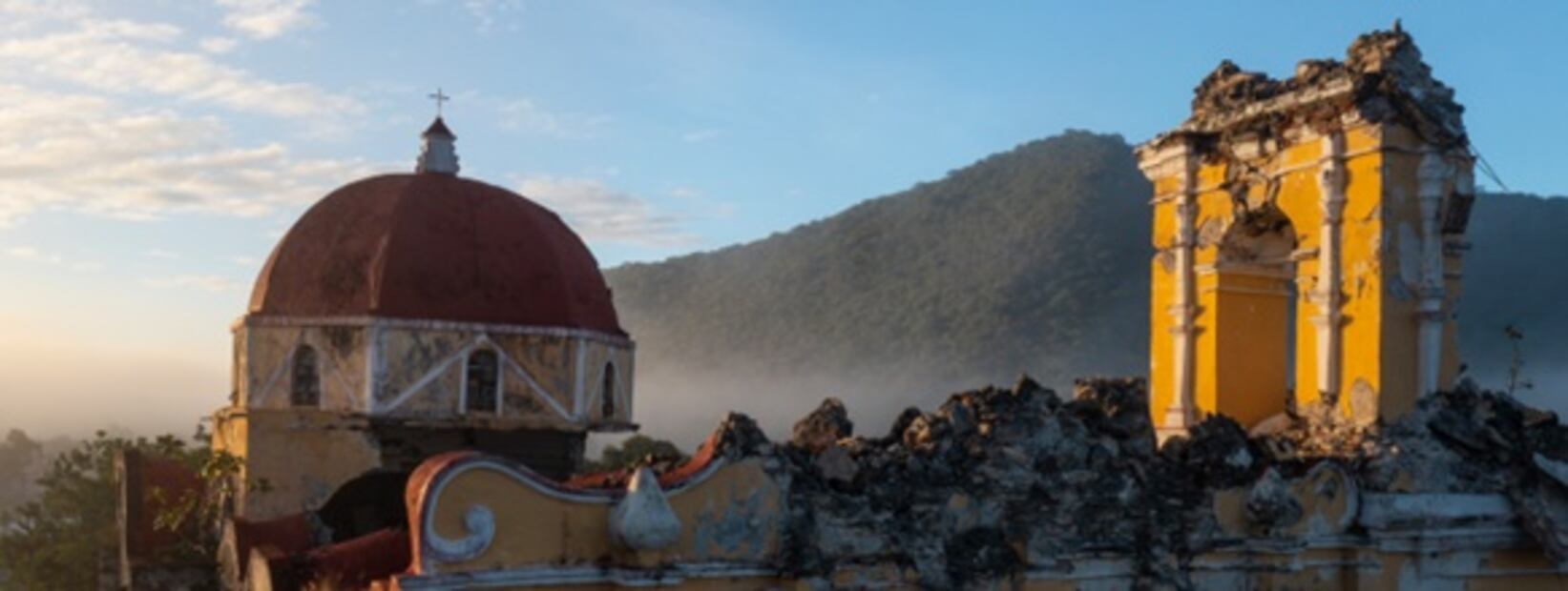 Templo de Santiago Apóstol en Atzala, Puebla. Foto: Christian Palma Montaño.