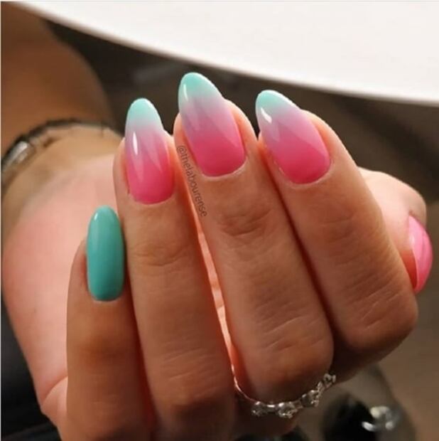 Alerta tendencia: la manicura con efecto degradado para este verano