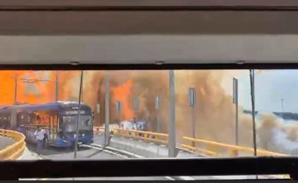 Captan el momento exacto de la explosión de pipa de gas en Puente de la Concordia; pasajeros de trolebús entran en pánico