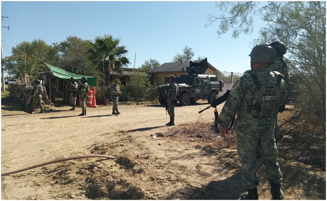 En una reunión con la alcaldesa Carmen Lilia Canturosas, ganaderos, rancheros y choferes denuncian 4 retenes militares en Tamaulipas (16/11/2024). Foto: Especial
