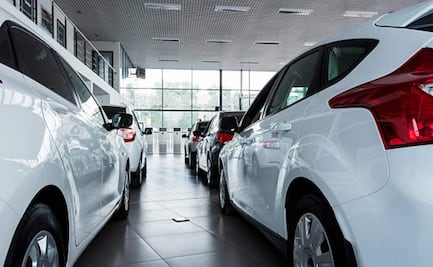 Venta de autos nuevos retrocede 0.3% en noviembre