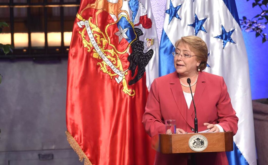 “Podemos decir con orgullo que tendremos una educación sin lucro, donde se terminarán las discriminaciones a los niños y el copago dejará de ser una carga para las familias”, dijo Bachelet  Foto: Xinhua