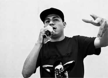 Asesinan a Rosty Bazendu, rapero zapoteco y defensor de la "lengua de las nubes", en Oaxaca