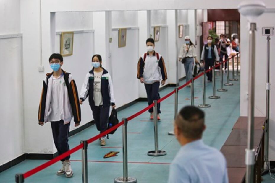 Así se ve el regreso a clases en Wuhan, lugar donde surgió el Covid-19