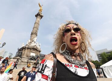 Se concentran en el Ángel de la Independencia por marcha gay