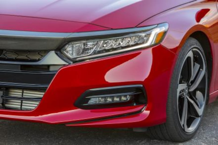 Accord Touring: disfrute para carretera y ciudad