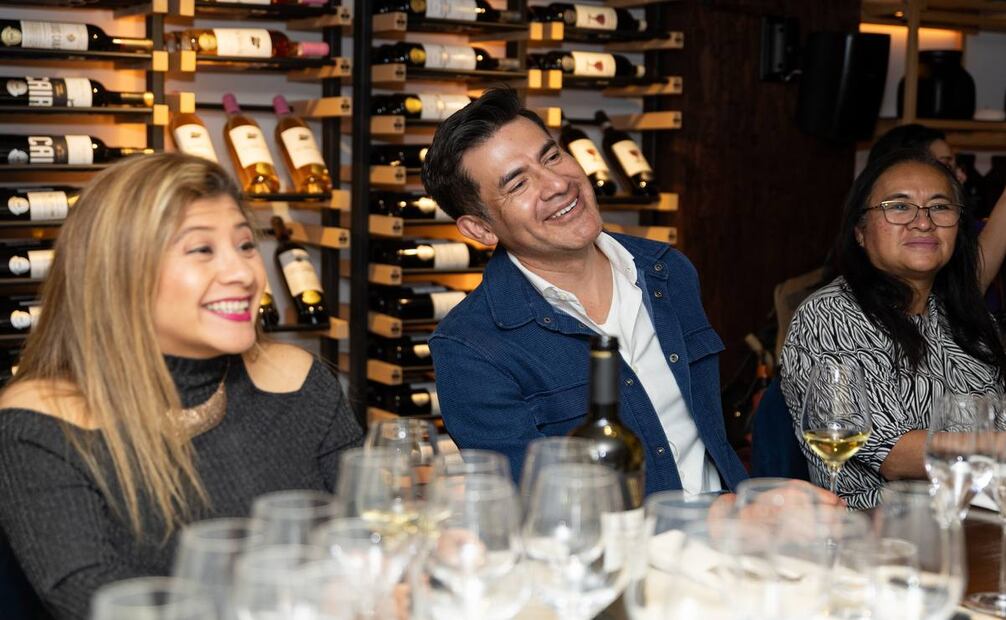 Los asistentes disfrutaron de una cata premium de vinos galardonados por el prestigioso CMB. | FOTO: Hugo Salvador.