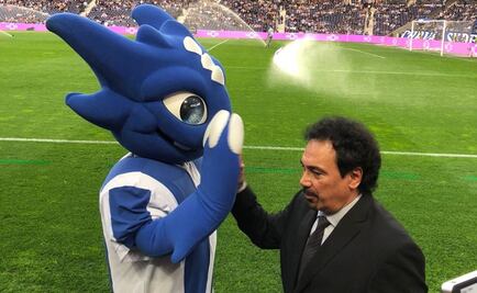 Hugo Sánchez visita al Porto FC 