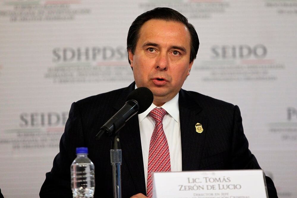 Tomás Zerón de Lucio, de acuerdo con fuentes ministeriales, aún enfrenta una investigación de la Visitaduría General de la PGR por presuntamente alterar la escena de un crimen y sembrar evidencias en el río San Juan (ARCHIVO EL UNIVERSAL)