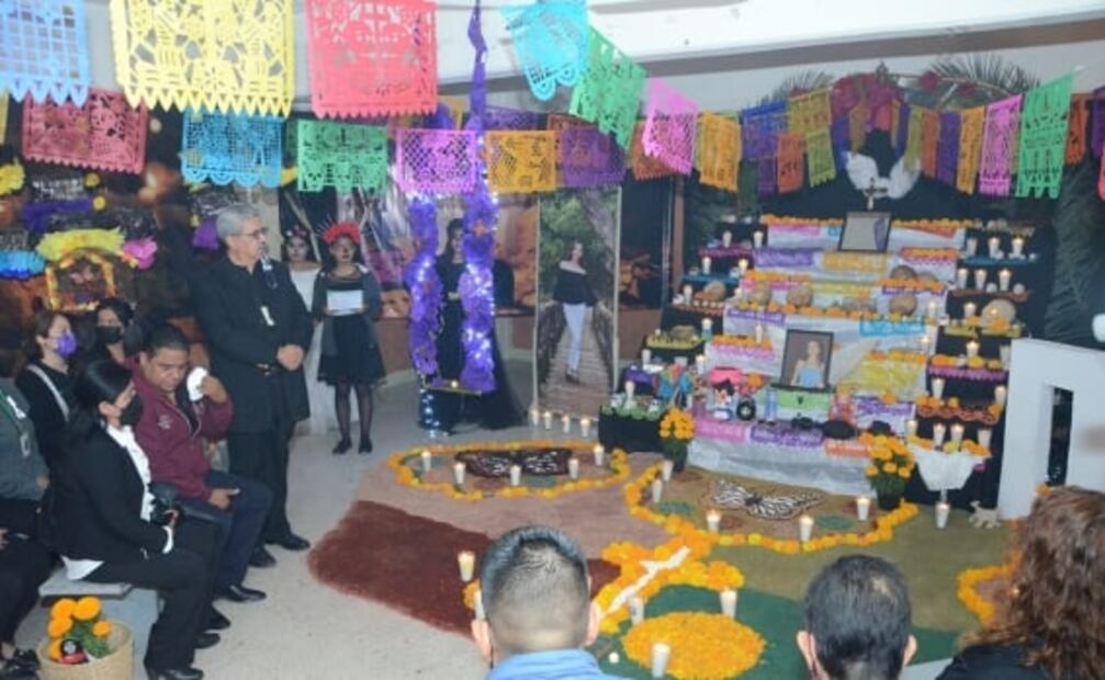 Colocan altar de muertos en homenaje de Debanhi Escobar