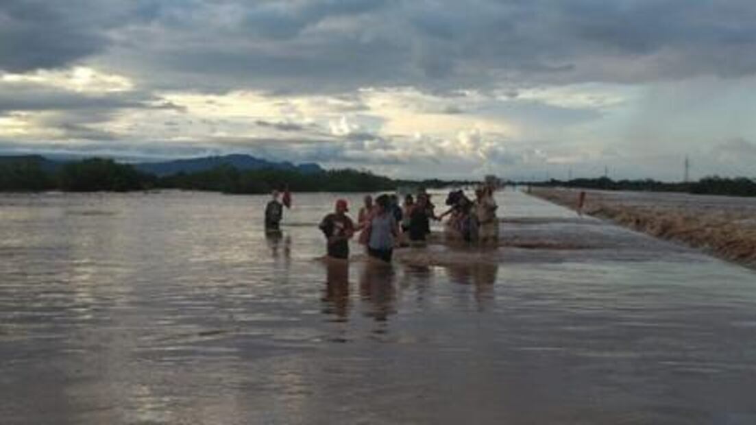 Sinaloa, Sonora y Baja California Sur bajo el agua por fuertes lluvias