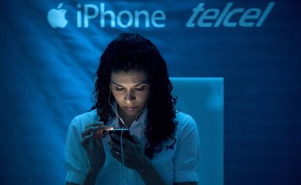 Carlos Slim dominates Mobile Virtual Network market in the U.S.