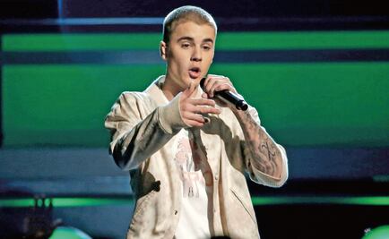 Bieber celebra 100 millones de seguidores en Twitter con emoji personalizado