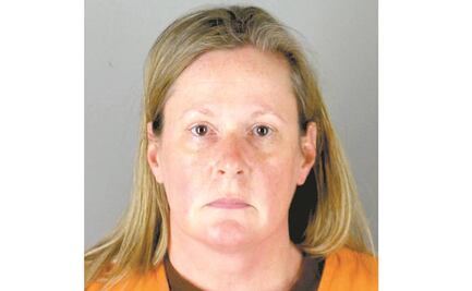 Arrestan a policía por la muerte de Wright