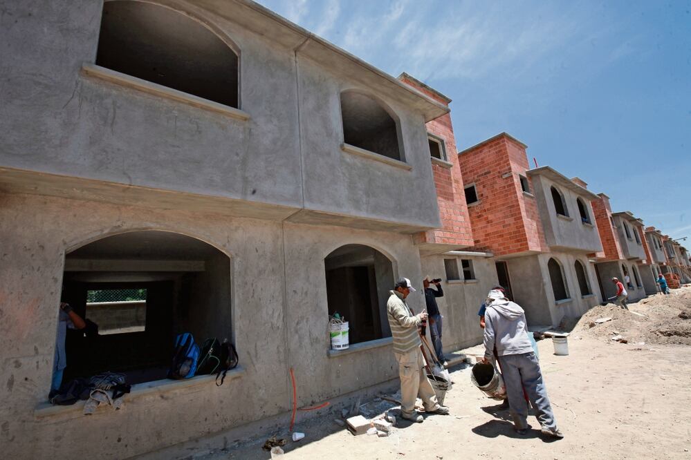 Los trámites relacionados con la propiedad tienen que ver con permisos básicos para construcción, remodelar o ampliar una vivienda, explican. Foto: Archivo / EL UNIVERSAL