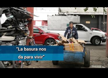 “La basura nos da para vivir”: Recolector