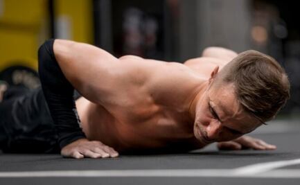 Flexiones para un pecho fuerte; ¿cuántas debes hacer según tu condición y metas?