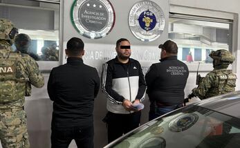 Detención de Jair Francisco Patrón Tobias, alias “H4”, hijo del “H2” y capo de los Beltrán Leyva abatido en 2017 por la Marina (24/10/2025). Foto: Especial