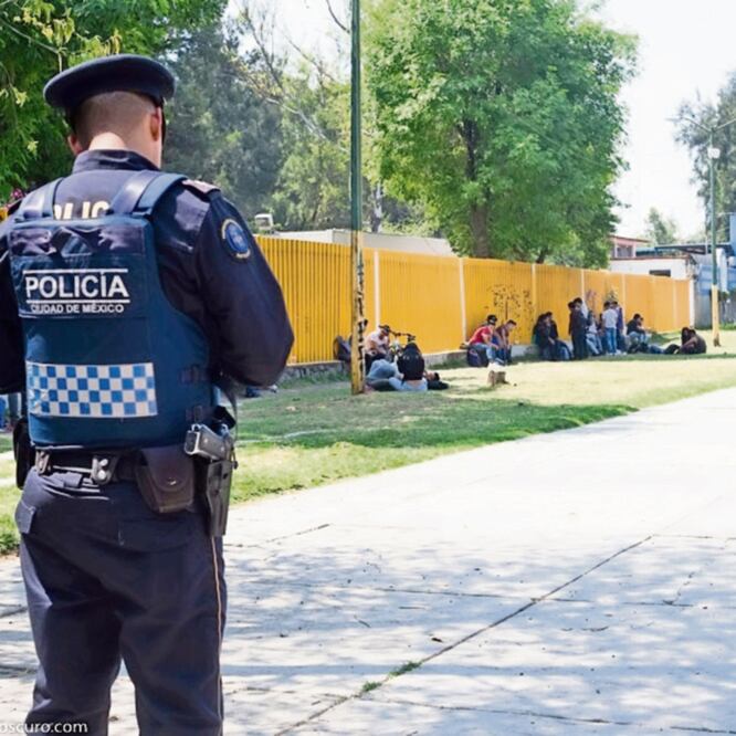 Reacc ión. Desde el 29 de abril, fecha en que fue asesinada la estudiante, se reforzó la seguridad en el CCH Oriente. ARCHIVO EL UNIVERSAL
