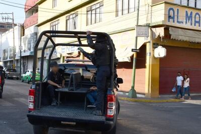Arrestan a 38 personas por andar sin cubrebocas en Irapuato