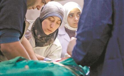 La doctora que salvó niños en Siria y nunca pensó en el Oscar