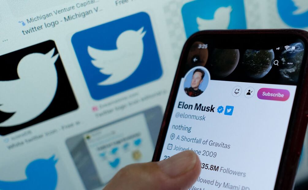 Cuenta de Elon Musk con verificación