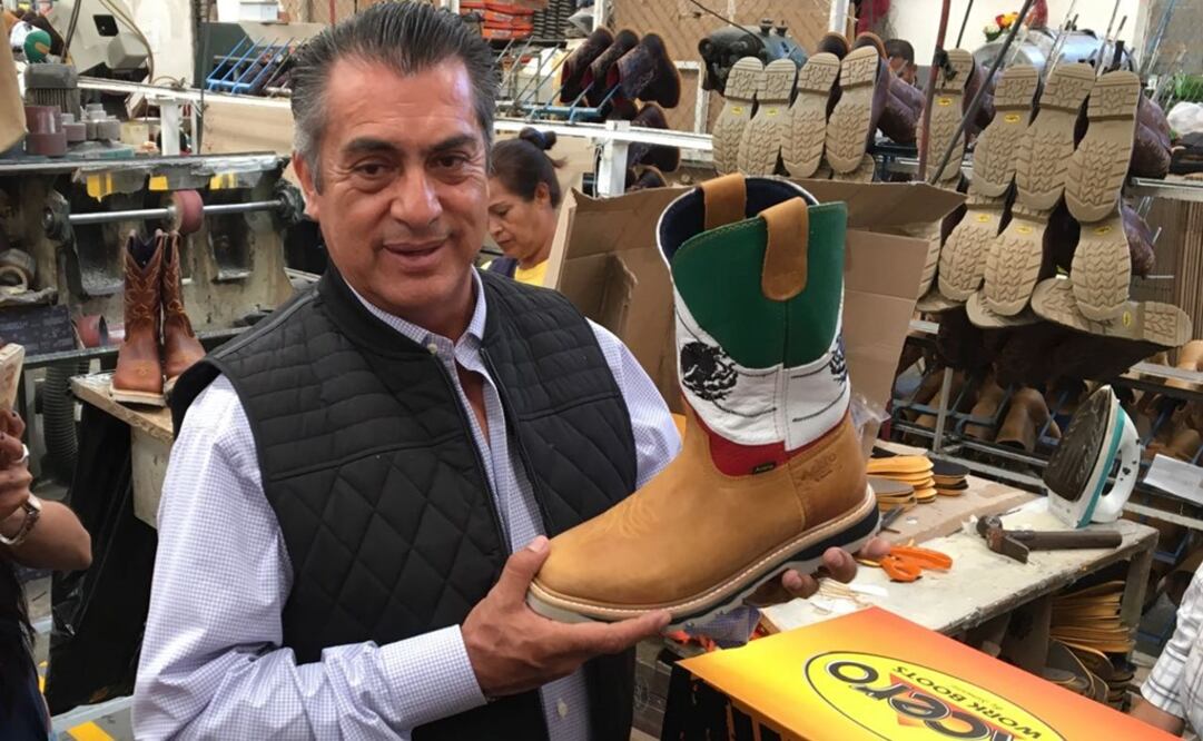 Tras hacer un recorrido por la fábrica de botas Laredo, Rodríguez Calderón criticó al tabasqueño por su falta de congruencia (Foto: Alberto Morales / EL UNIVERSAL)