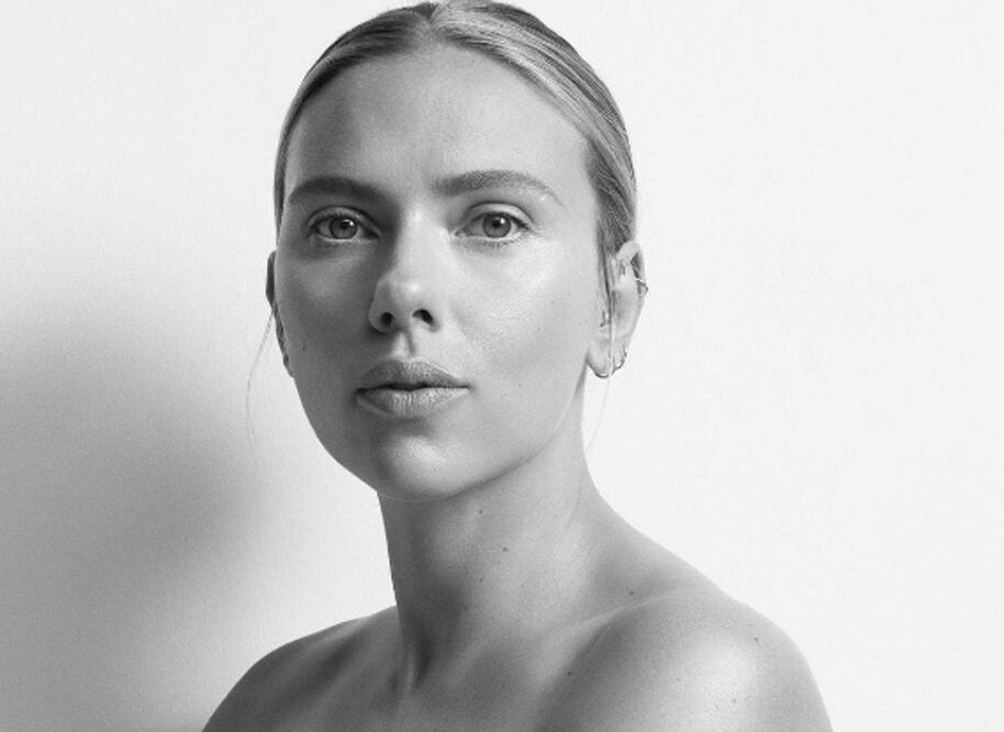 Scarlett Johansson lanza nueva línea de productos para el cuidado de la piel. Foto: Instagram @theoutset