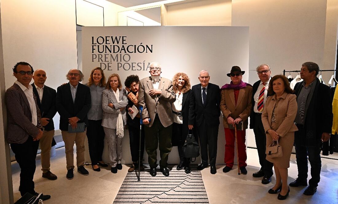 Jurado del premio de poesía de Fundación Loewe. Foto: EFE/Fernando Villar