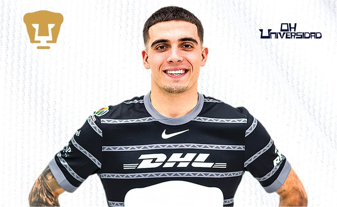 FOTO: Alex Padilla es presentado como portero de Pumas  -  @PumasMX